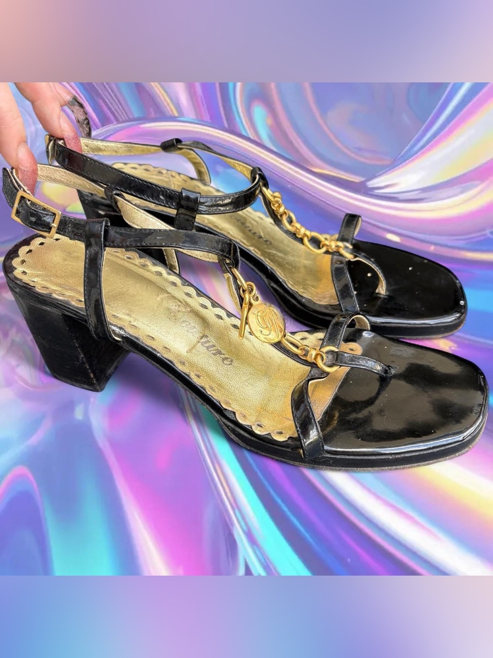 vtg y2k juicy couture patent leather charm square toe wood heel sandals sz 7.5